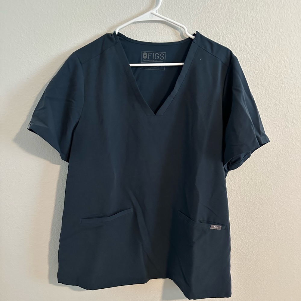 FIGS Casma scrub top
